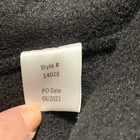 KUIU Base Camp High Loft Fleece Sweater Vest Black Full Zip Mens Sz M Logo - Picture 9 of 9